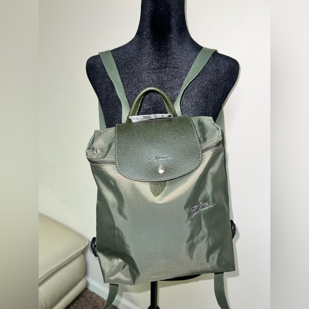 Longchamp Le Pliage Backpack – Olive Green (Nylon/Leather)